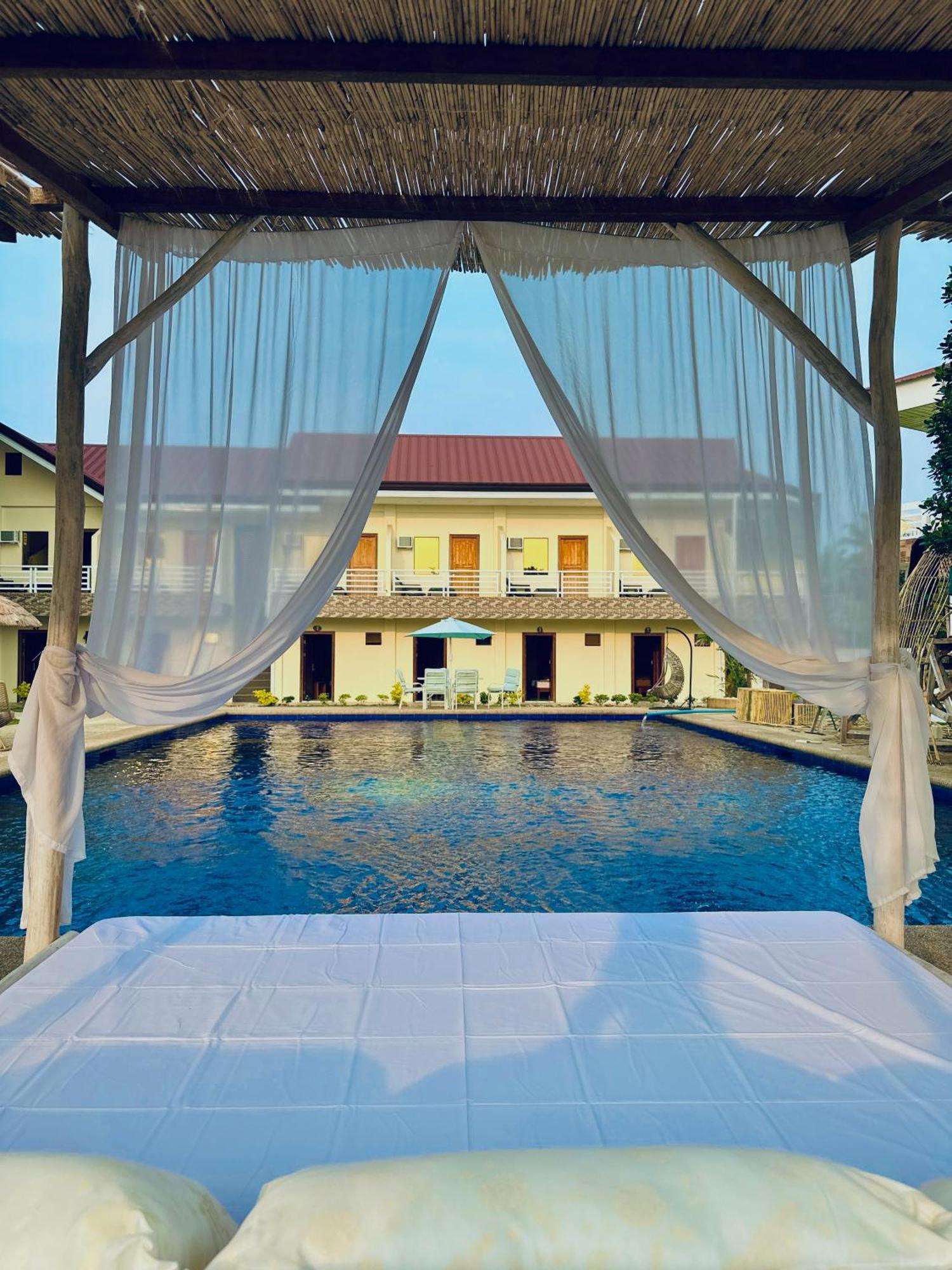 On Board Lifestyle Panglao Resort ภายนอก รูปภาพ