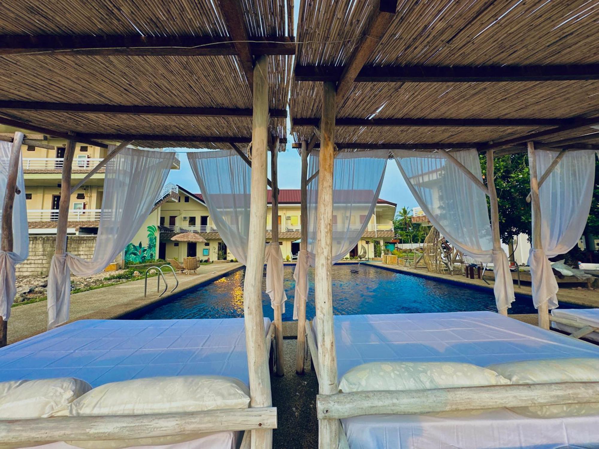 On Board Lifestyle Panglao Resort ภายนอก รูปภาพ