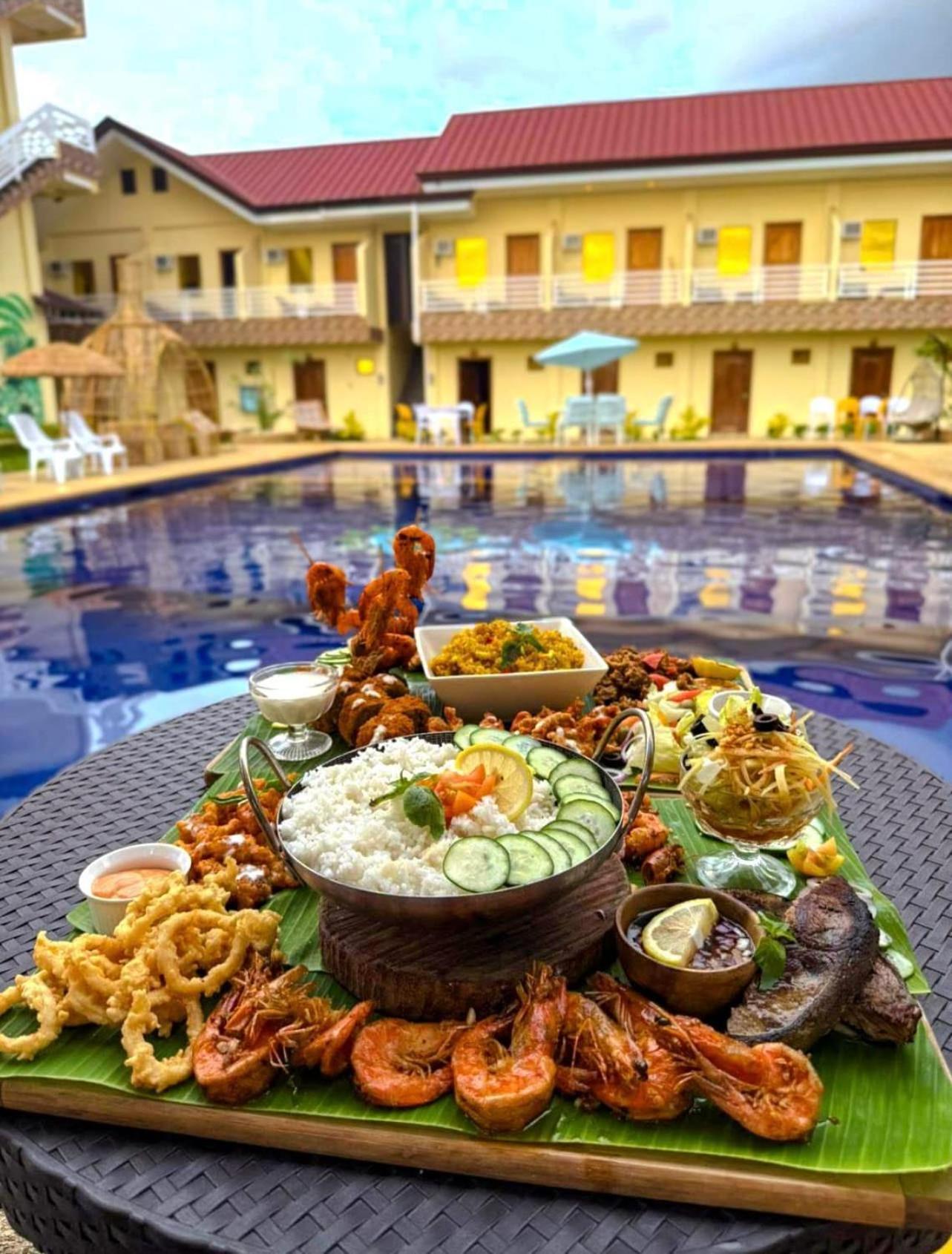 On Board Lifestyle Panglao Resort ภายนอก รูปภาพ